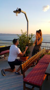 Bal�zs eljegyz�si gy�r�vel kapcsolatos visszajelz�se